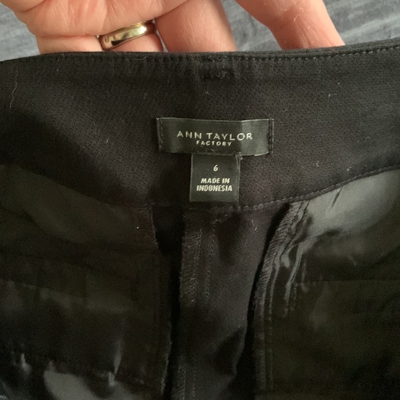 Slim Ankle Pant US6 Ann Taylor Factory - Picture 5 of 6
